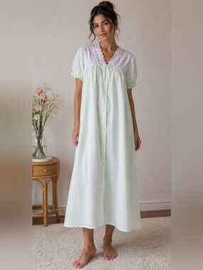 Vintage 1970s Soft Light Mint Green Embroidered Night Gown Sz L Cottagecore